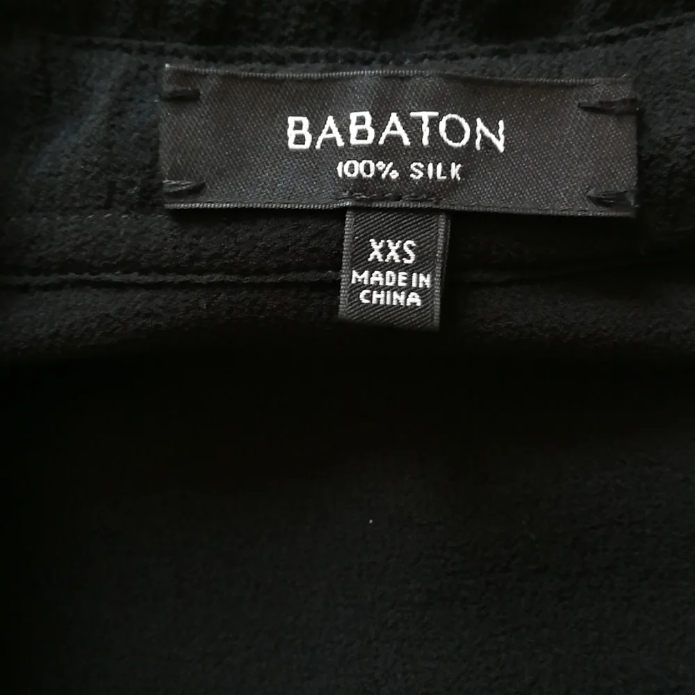 100%Silk Aritzia BABATON Sheer Long Sleeves Blouse( Shirt), size xs~s - Picture 3 of 6